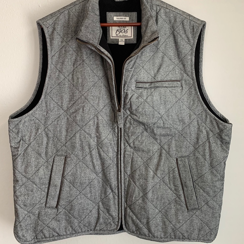 Quilted grey vest
